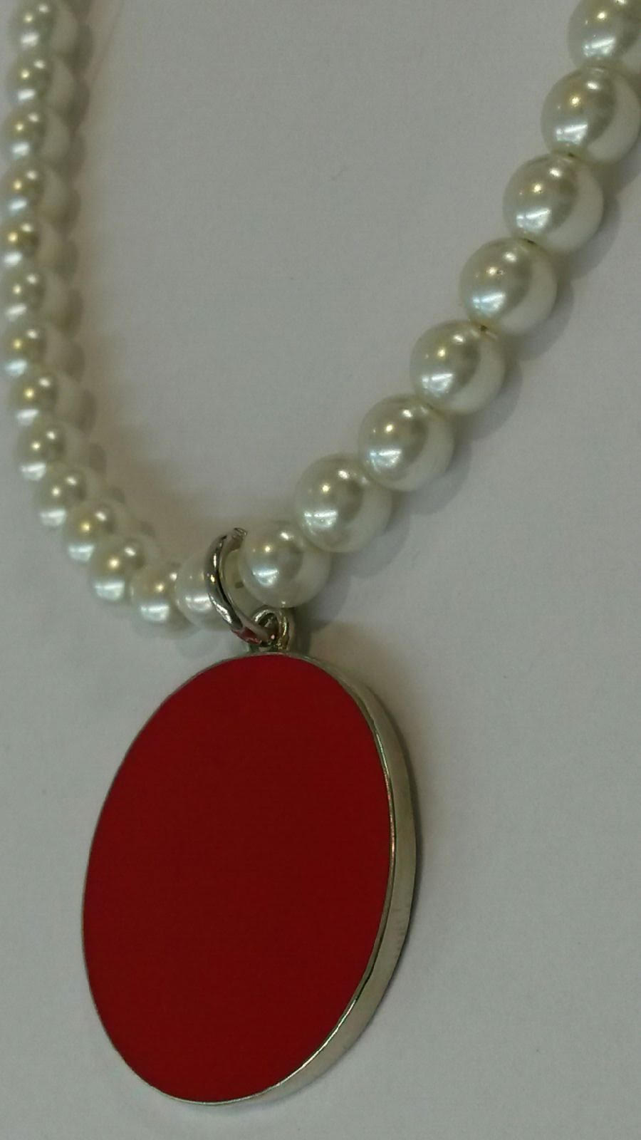 Necklace pearl 2